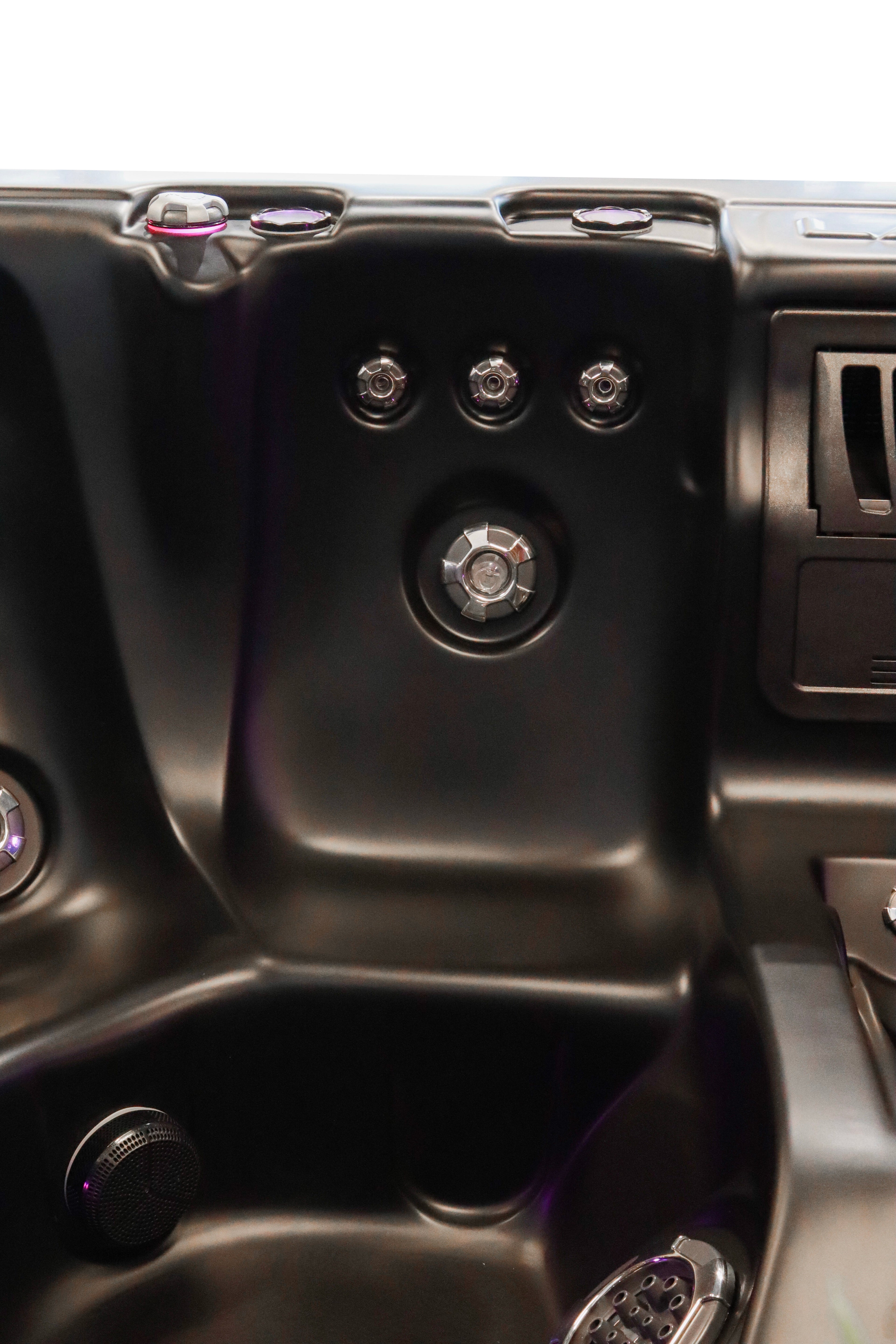 Spa Lacus Aludra LX Black Édition