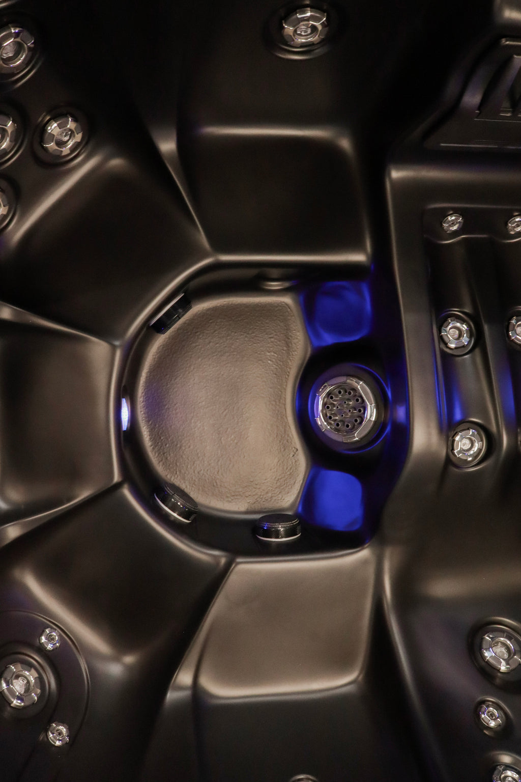Spa Lacus Aludra LX Black Édition